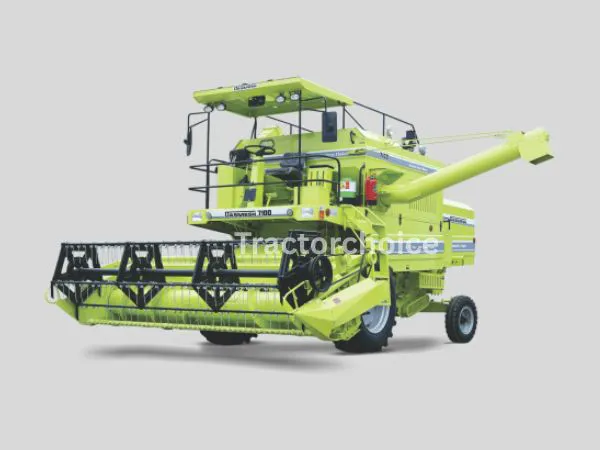 Dasmesh 7100 Mini Combine Harvester Image