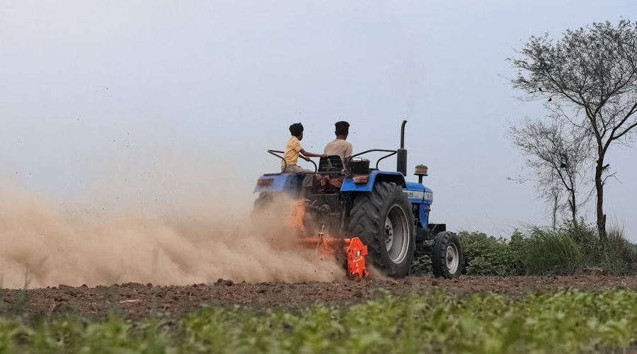 ठंड के दौरान ट्रैक्टर के बेहतर संचालन के लिए ट्रैक्टर का कैसे ध्यान रखें  