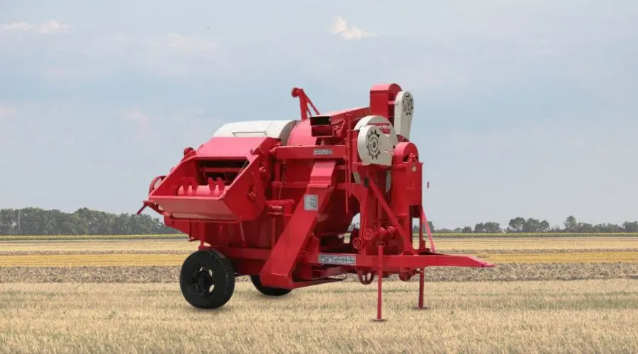 Mahindra's new groundnut thresher